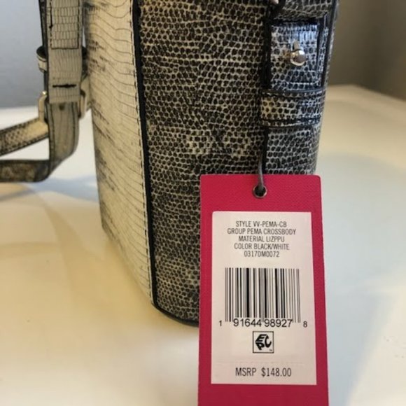 NWT VINCE CAMUTO Pema Crossbody Snake Hard Case Retro Camera Bag - Picture 5 of 5